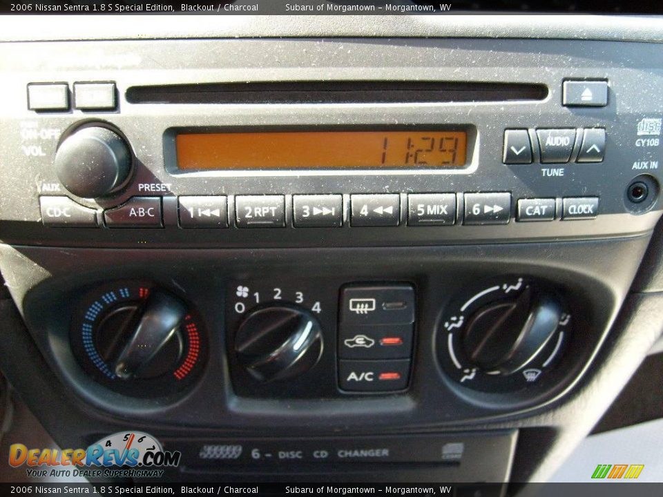2006 Nissan Sentra 1.8 S Special Edition Blackout / Charcoal Photo #19