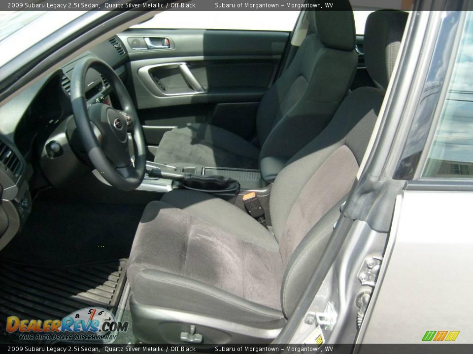 2009 Subaru Legacy 2.5i Sedan Quartz Silver Metallic / Off Black Photo #10