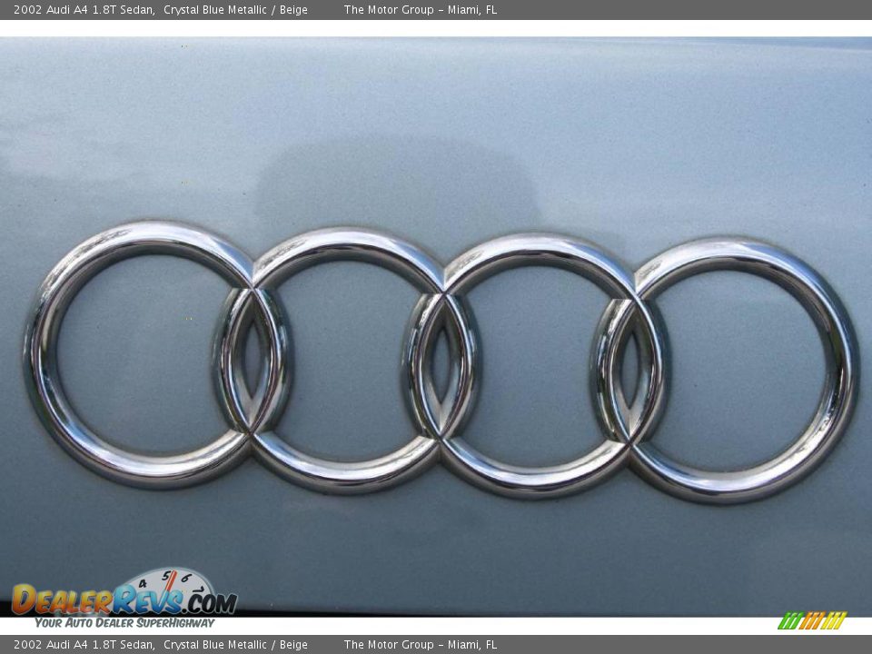 2002 Audi A4 1.8T Sedan Crystal Blue Metallic / Beige Photo #32