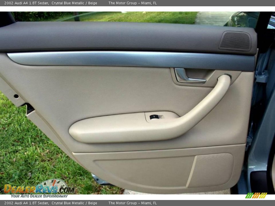2002 Audi A4 1.8T Sedan Crystal Blue Metallic / Beige Photo #35