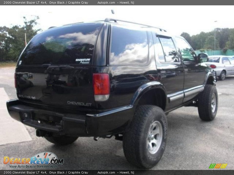 2000 Chevrolet Blazer LT 4x4 Onyx Black / Graphite Gray Photo #5