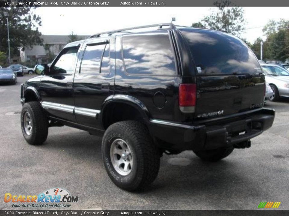 2000 Chevrolet Blazer LT 4x4 Onyx Black / Graphite Gray Photo #7