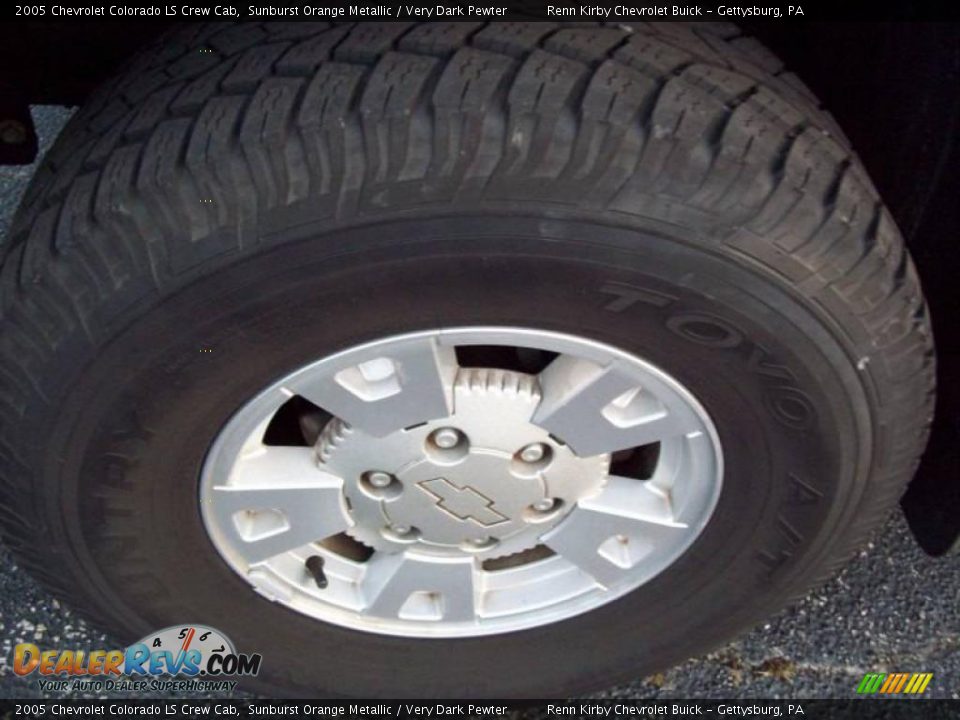 2005 Chevrolet Colorado LS Crew Cab Sunburst Orange Metallic / Very Dark Pewter Photo #10
