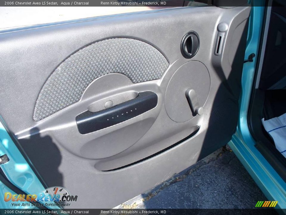 2006 Chevrolet Aveo LS Sedan Aqua / Charcoal Photo #9