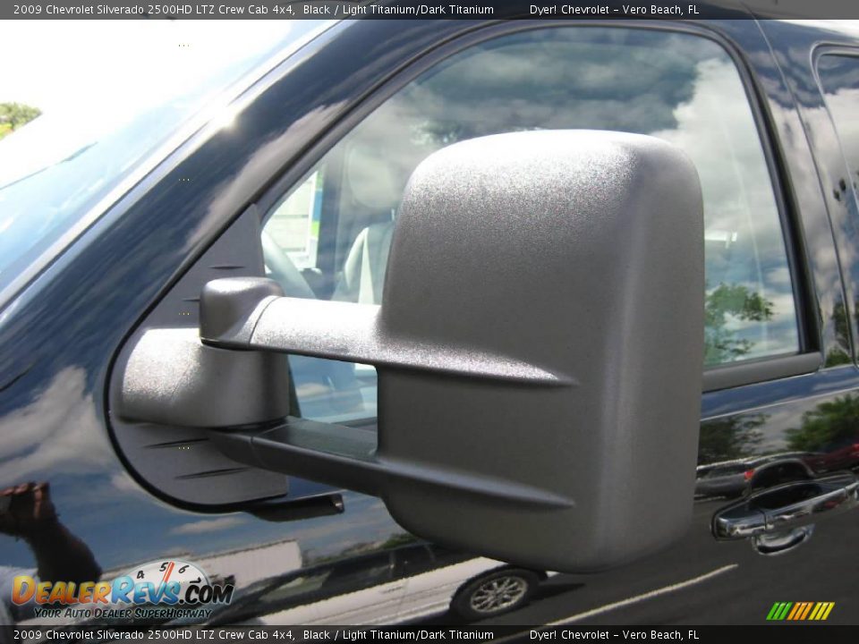 2009 Chevrolet Silverado 2500HD LTZ Crew Cab 4x4 Black / Light Titanium/Dark Titanium Photo #6