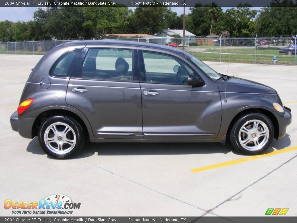2004 Chrysler PT Cruiser Graphite Metallic / Dark Slate Gray Photo #2