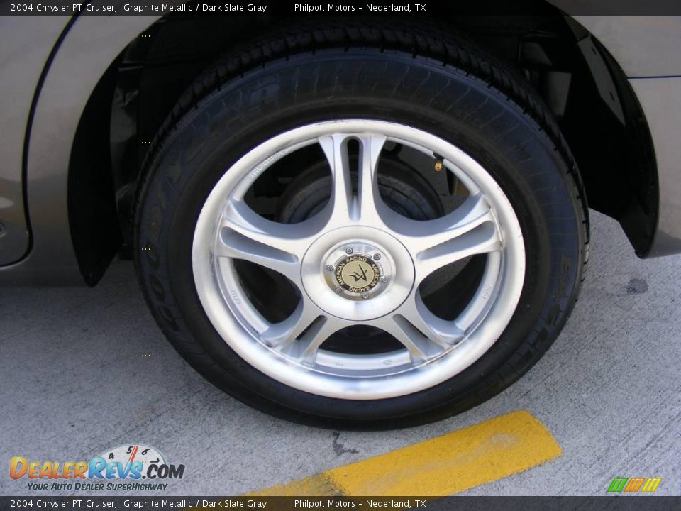 2004 Chrysler PT Cruiser Graphite Metallic / Dark Slate Gray Photo #16