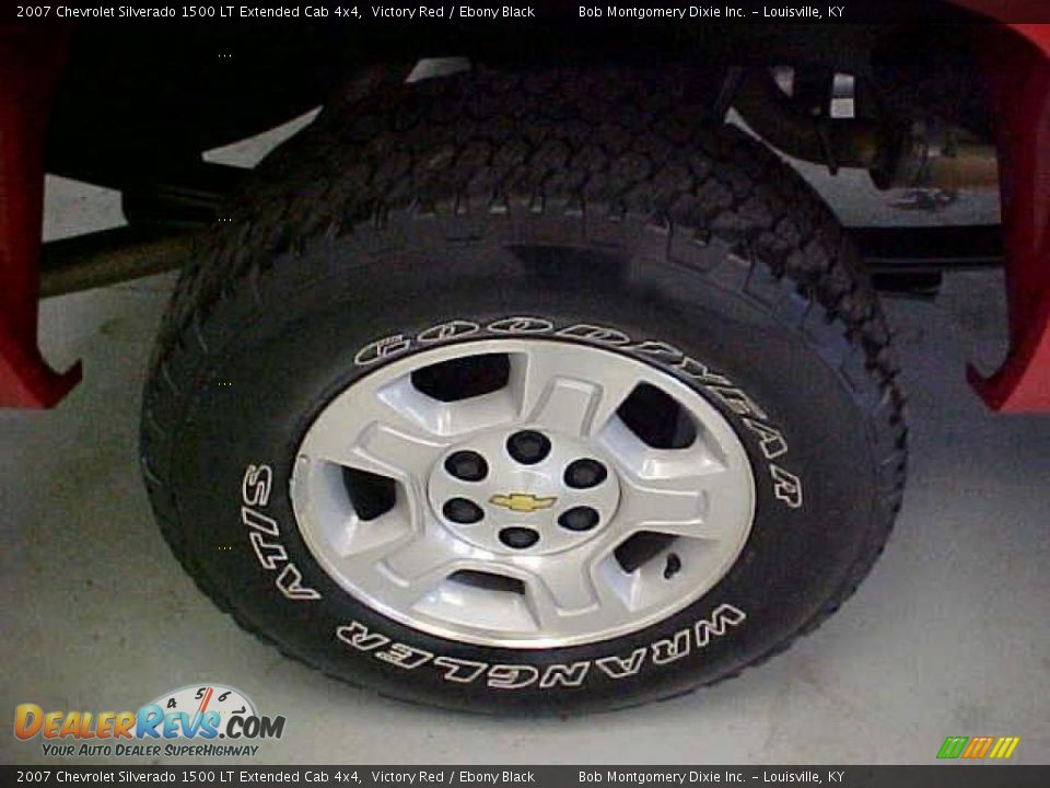 2007 Chevrolet Silverado 1500 LT Extended Cab 4x4 Victory Red / Ebony Black Photo #11