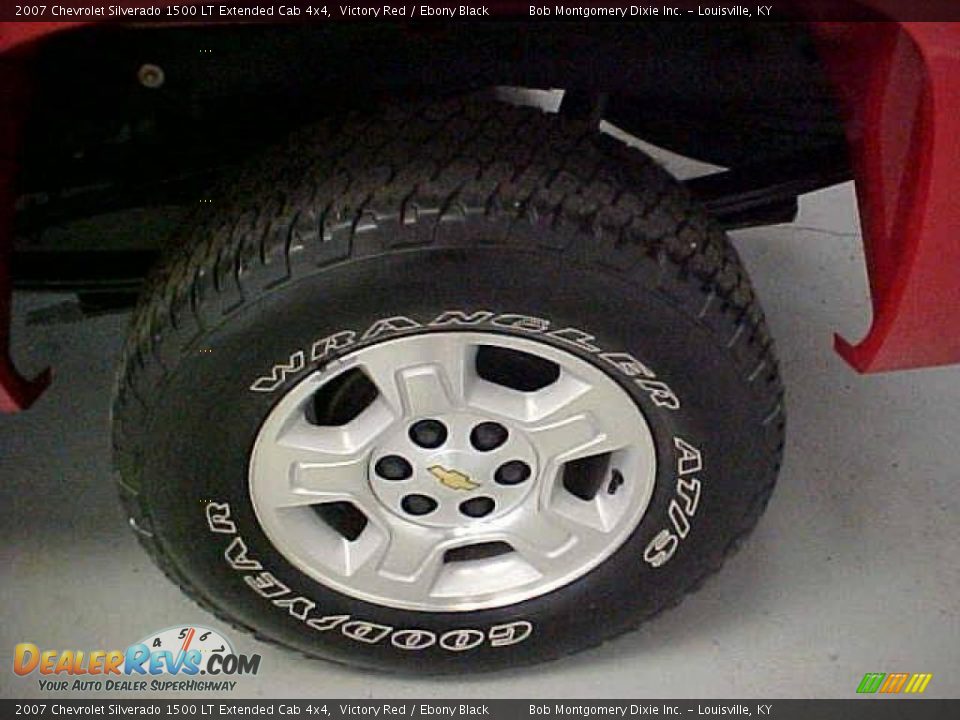 2007 Chevrolet Silverado 1500 LT Extended Cab 4x4 Victory Red / Ebony Black Photo #13