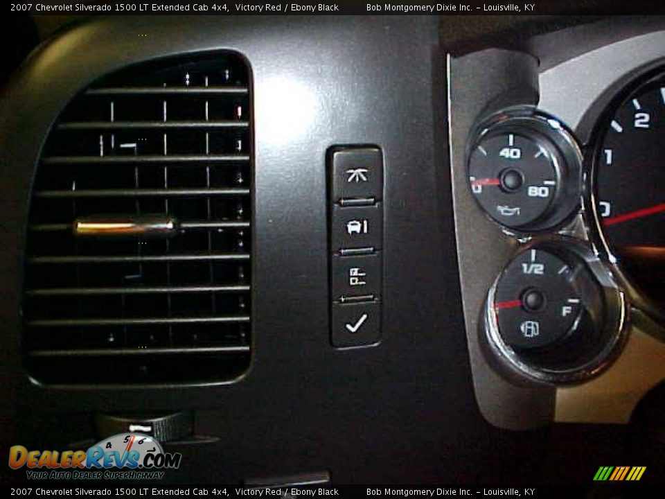 2007 Chevrolet Silverado 1500 LT Extended Cab 4x4 Victory Red / Ebony Black Photo #20