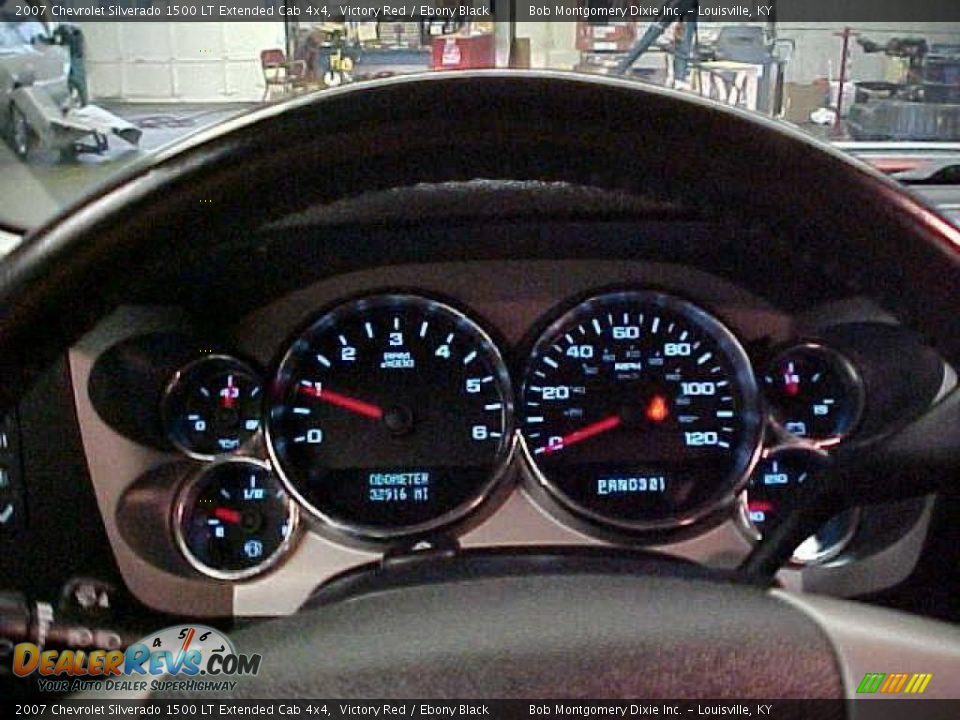2007 Chevrolet Silverado 1500 LT Extended Cab 4x4 Victory Red / Ebony Black Photo #21