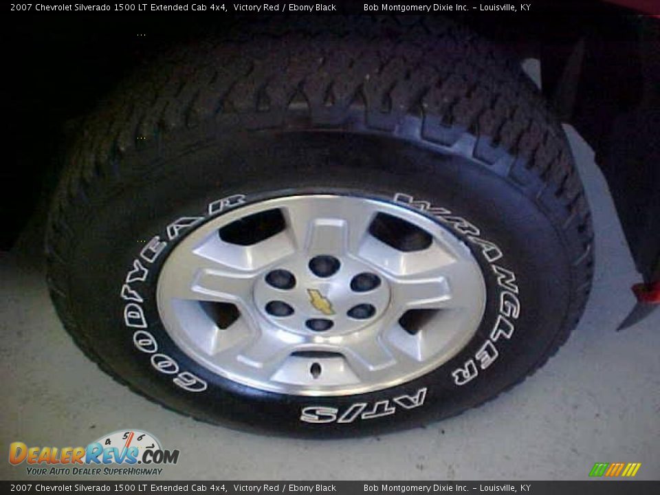 2007 Chevrolet Silverado 1500 LT Extended Cab 4x4 Victory Red / Ebony Black Photo #27