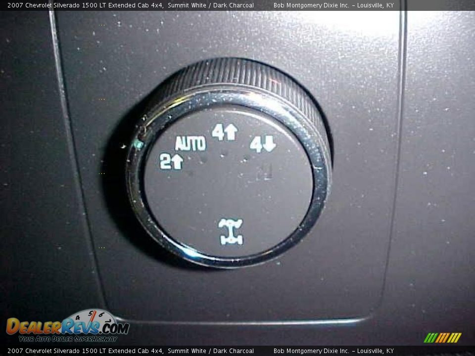 2007 Chevrolet Silverado 1500 LT Extended Cab 4x4 Summit White / Dark Charcoal Photo #23