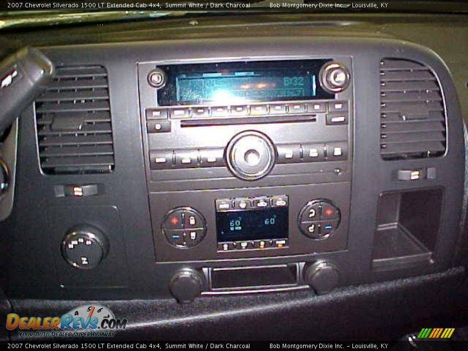2007 Chevrolet Silverado 1500 LT Extended Cab 4x4 Summit White / Dark Charcoal Photo #24