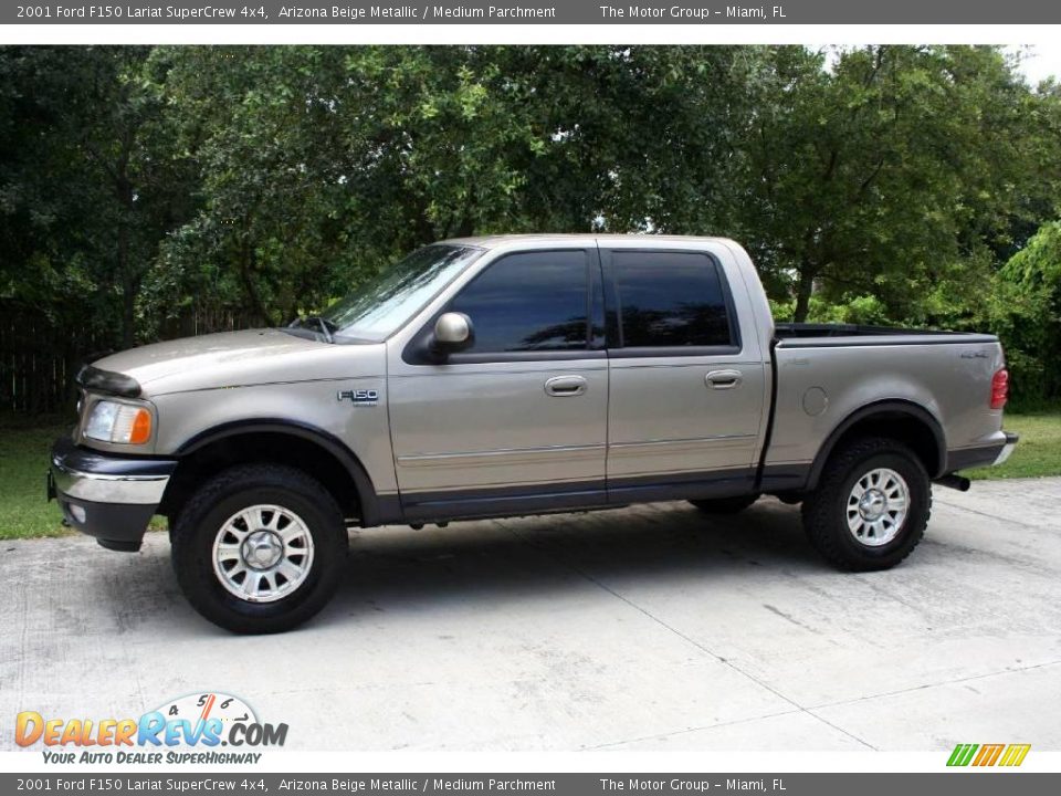 2001 Ford F150 Lariat SuperCrew 4x4 Arizona Beige Metallic / Medium Parchment Photo #3