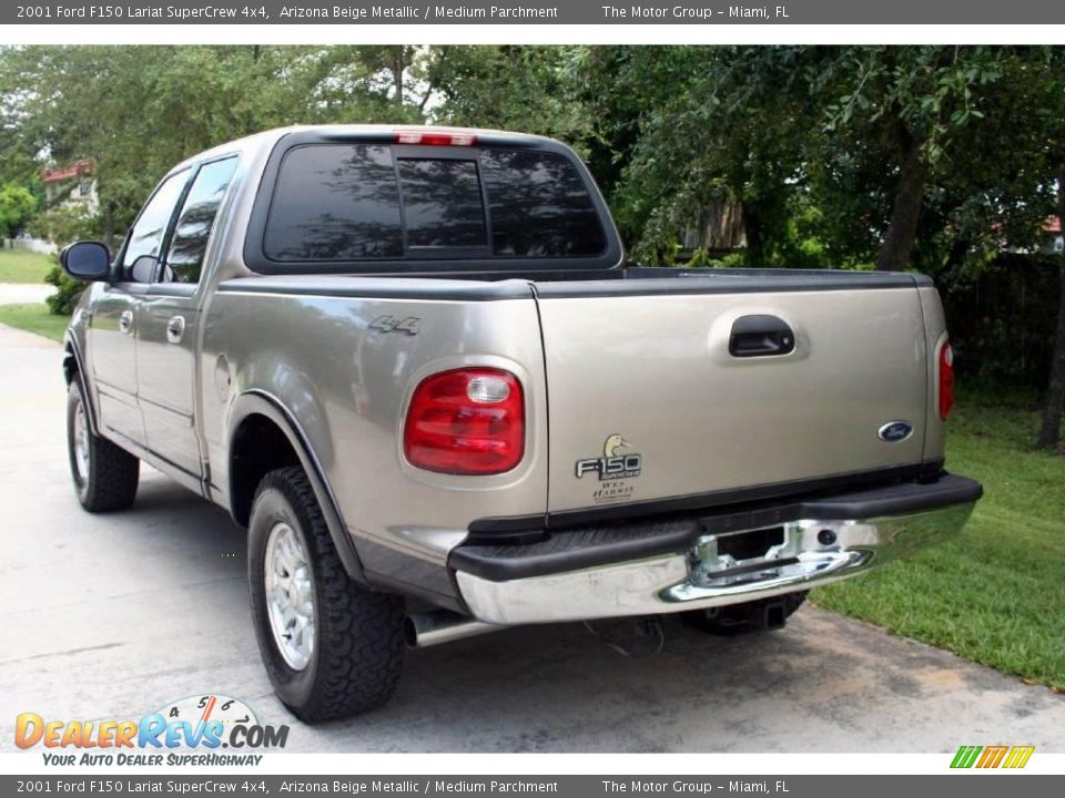 2001 Ford F150 Lariat SuperCrew 4x4 Arizona Beige Metallic / Medium Parchment Photo #7
