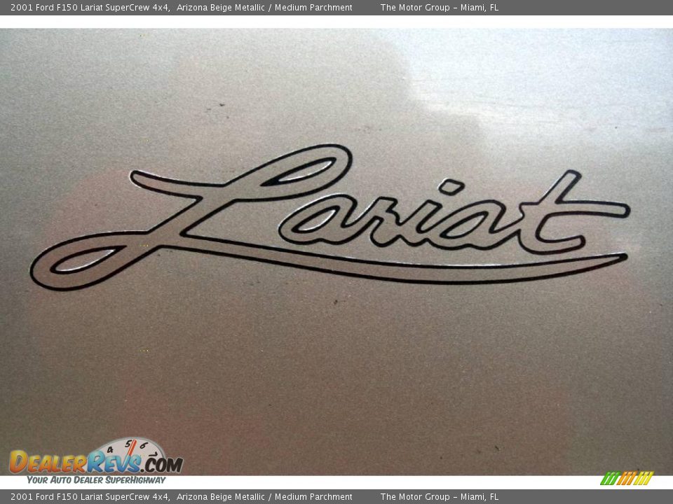 2001 Ford F150 Lariat SuperCrew 4x4 Arizona Beige Metallic / Medium Parchment Photo #24