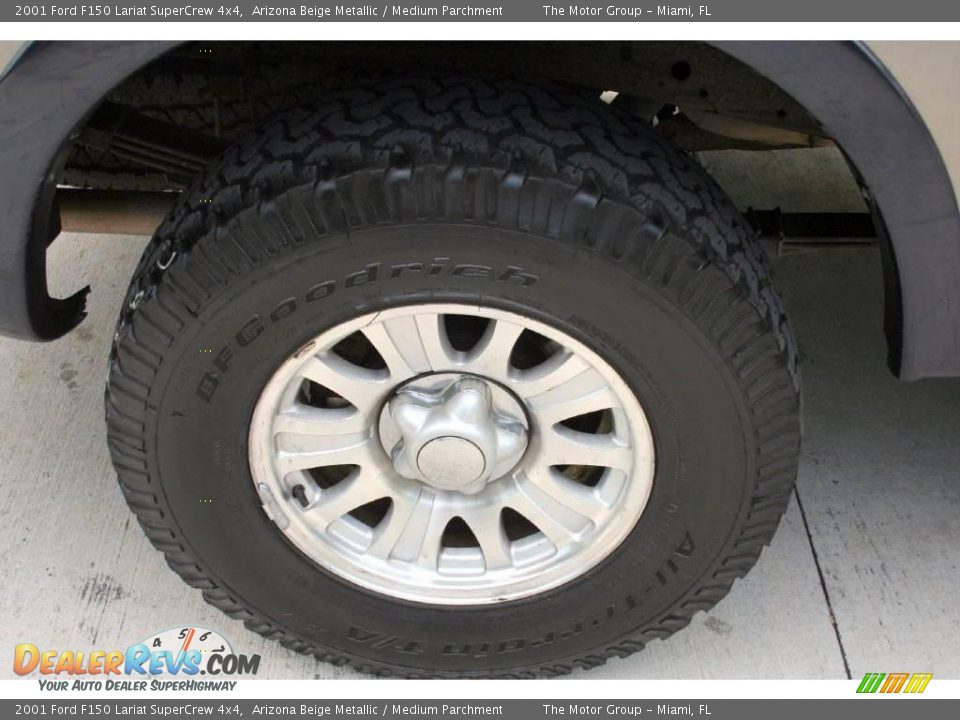 2001 Ford F150 Lariat SuperCrew 4x4 Arizona Beige Metallic / Medium Parchment Photo #27