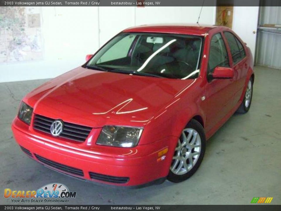 2003 Volkswagen Jetta GLI Sedan Tornado Red / Grey Photo #3