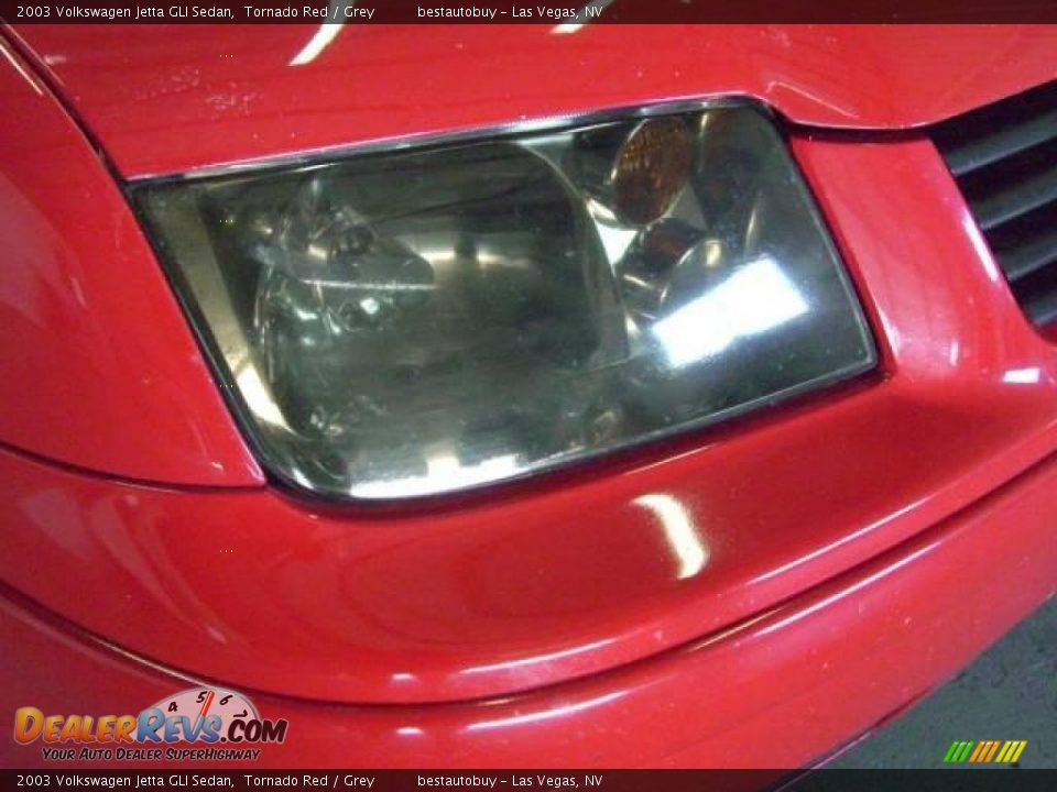 2003 Volkswagen Jetta GLI Sedan Tornado Red / Grey Photo #9