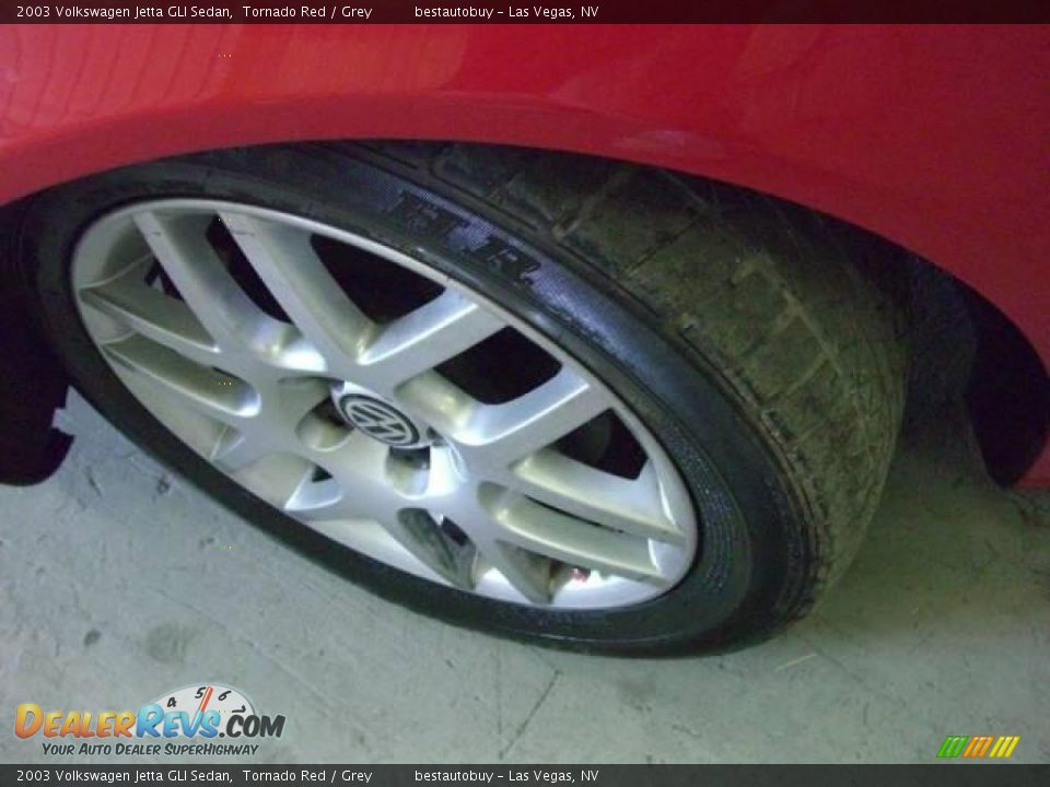2003 Volkswagen Jetta GLI Sedan Tornado Red / Grey Photo #14