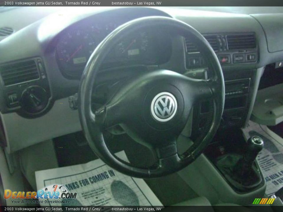2003 Volkswagen Jetta GLI Sedan Tornado Red / Grey Photo #31