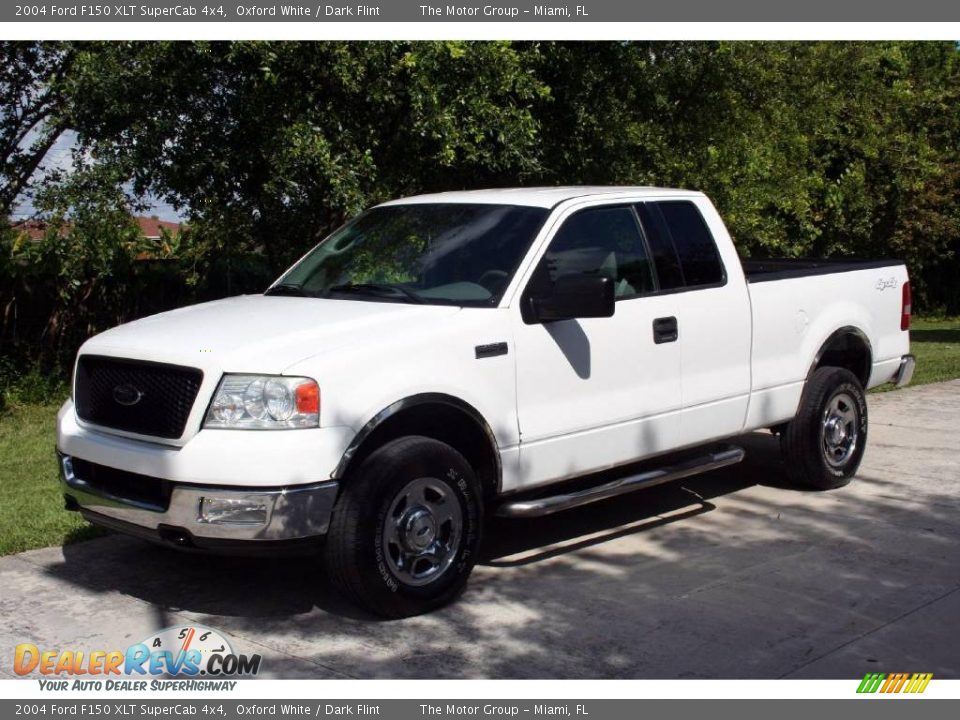 2004 Ford F150 XLT SuperCab 4x4 Oxford White / Dark Flint Photo #1