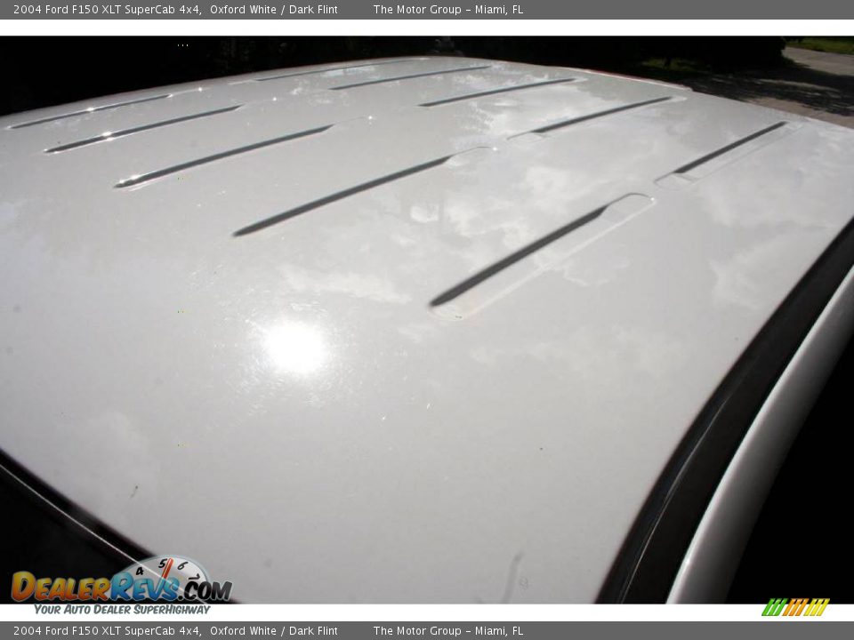 2004 Ford F150 XLT SuperCab 4x4 Oxford White / Dark Flint Photo #18