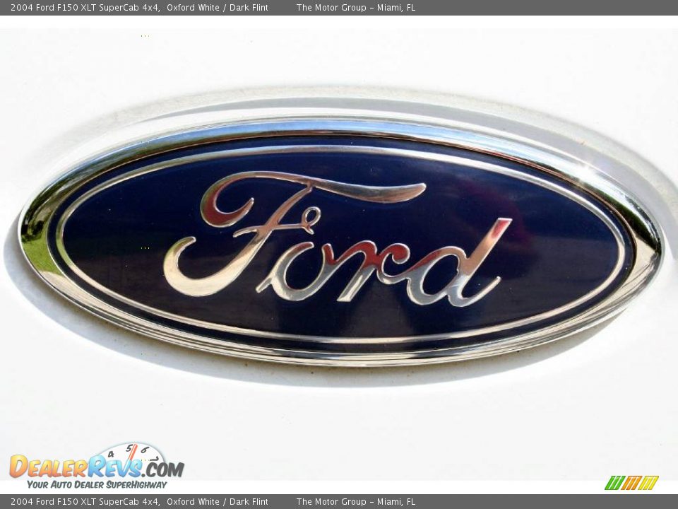 2004 Ford F150 XLT SuperCab 4x4 Oxford White / Dark Flint Photo #25