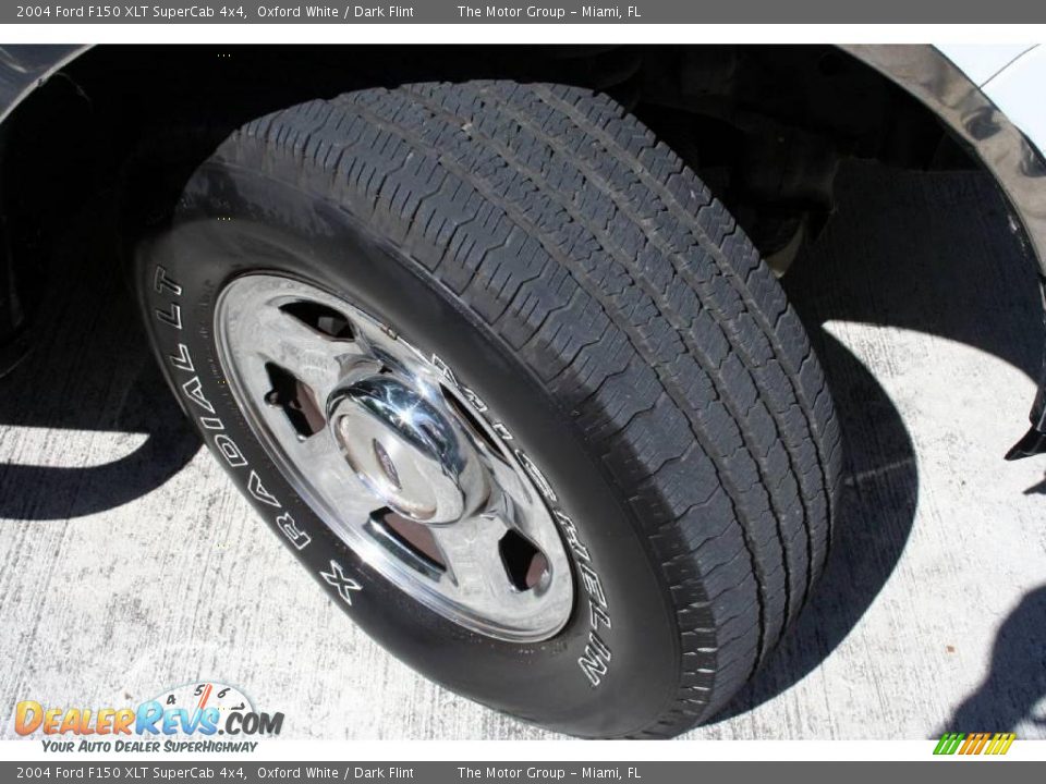 2004 Ford F150 XLT SuperCab 4x4 Oxford White / Dark Flint Photo #27