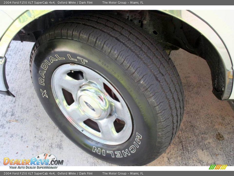 2004 Ford F150 XLT SuperCab 4x4 Oxford White / Dark Flint Photo #28
