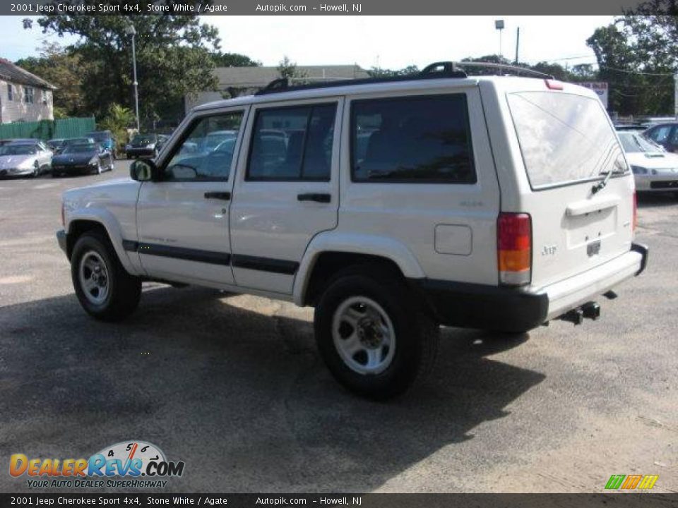 2001 Jeep Cherokee Sport 4x4 Stone White / Agate Photo #5