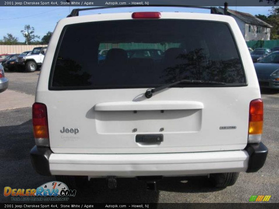 2001 Jeep Cherokee Sport 4x4 Stone White / Agate Photo #6