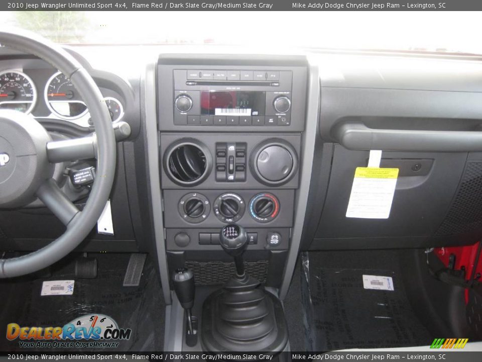 2010 Jeep Wrangler Unlimited Sport 4x4 Flame Red / Dark Slate Gray/Medium Slate Gray Photo #8