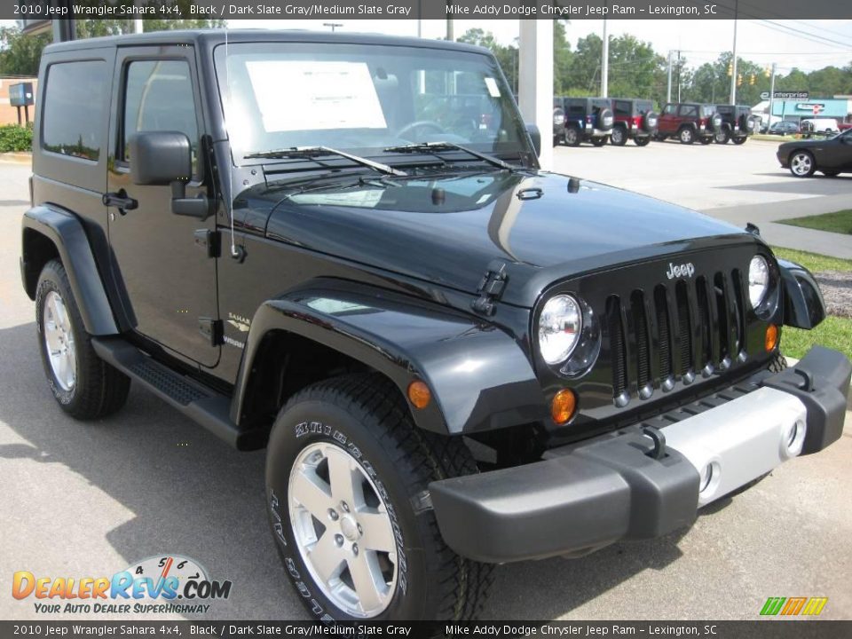 2010 Jeep Wrangler Sahara 4x4 Black / Dark Slate Gray/Medium Slate Gray Photo #3
