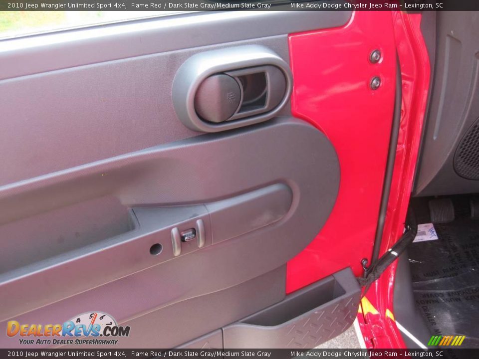 2010 Jeep Wrangler Unlimited Sport 4x4 Flame Red / Dark Slate Gray/Medium Slate Gray Photo #9