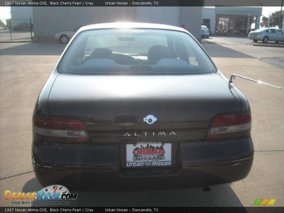 1997 Nissan Altima GXE Black Cherry Pearl / Gray Photo #5