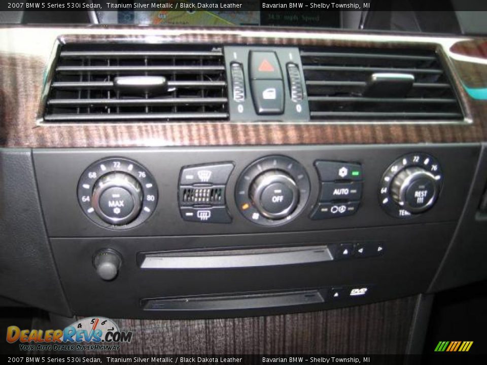 2007 BMW 5 Series 530i Sedan Titanium Silver Metallic / Black Dakota Leather Photo #20