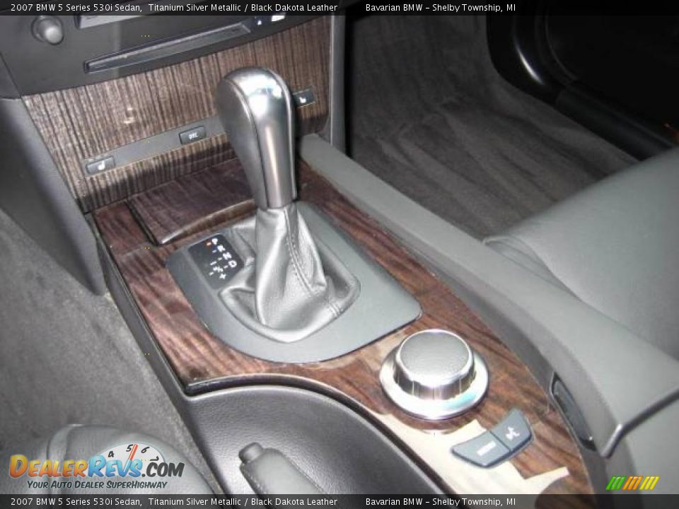 2007 BMW 5 Series 530i Sedan Titanium Silver Metallic / Black Dakota Leather Photo #21