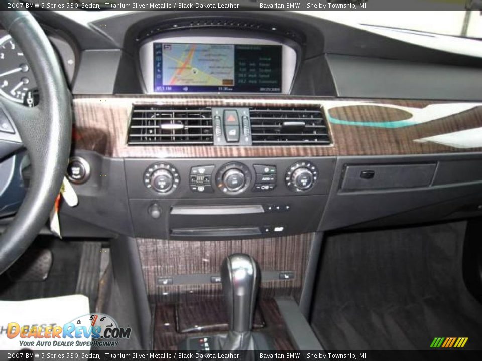 2007 BMW 5 Series 530i Sedan Titanium Silver Metallic / Black Dakota Leather Photo #22
