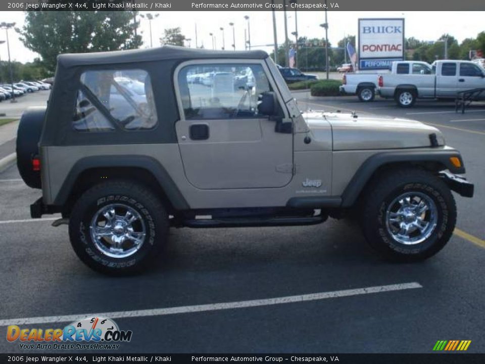 2006 Jeep Wrangler X 4x4 Light Khaki Metallic / Khaki Photo #6