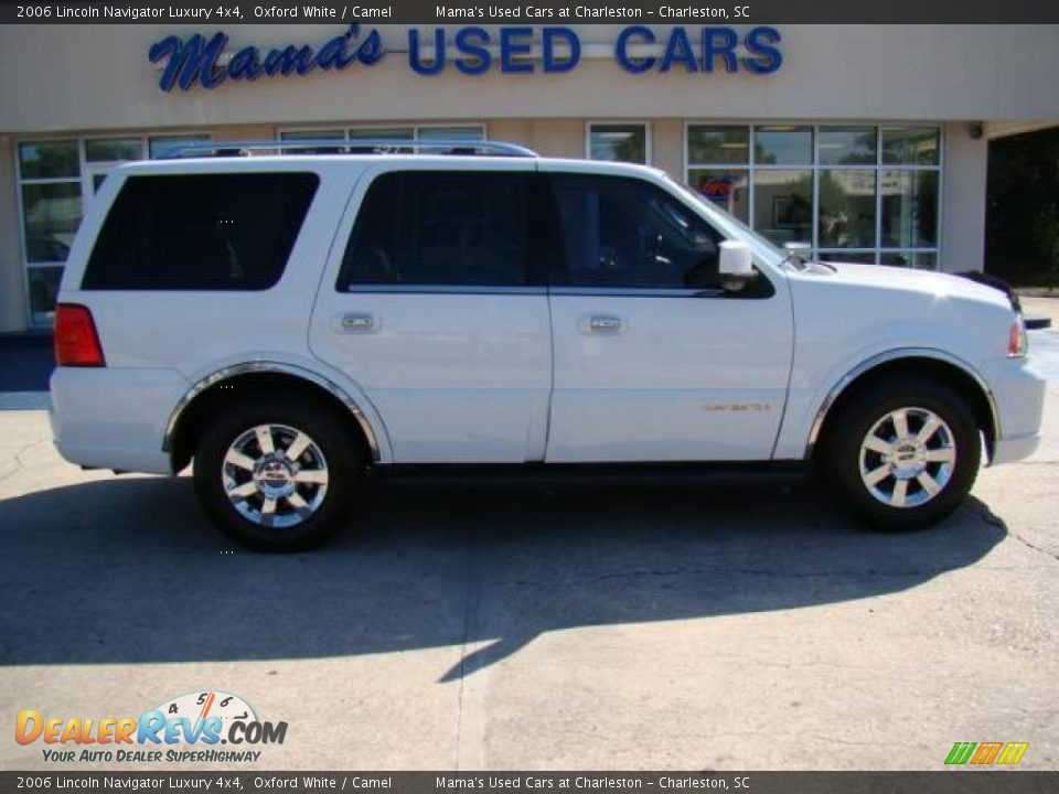 2006 Lincoln Navigator Luxury 4x4 Oxford White / Camel Photo #1