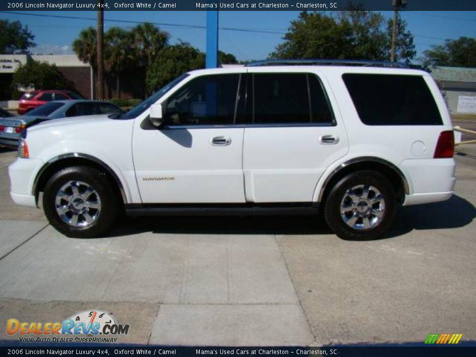 2006 Lincoln Navigator Luxury 4x4 Oxford White / Camel Photo #5