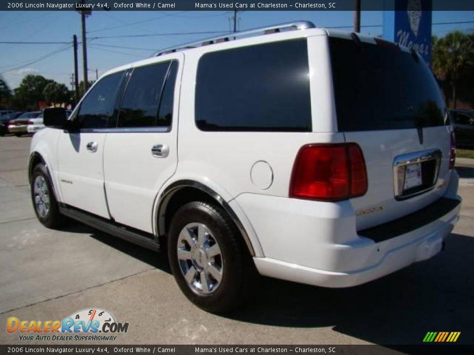 2006 Lincoln Navigator Luxury 4x4 Oxford White / Camel Photo #6