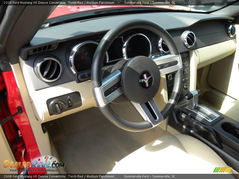 2008 Ford Mustang V6 Deluxe Convertible Torch Red / Medium Parchment Photo #3