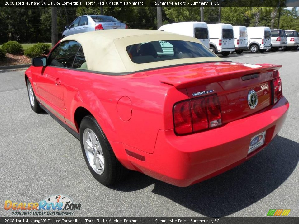 2008 Ford Mustang V6 Deluxe Convertible Torch Red / Medium Parchment Photo #12