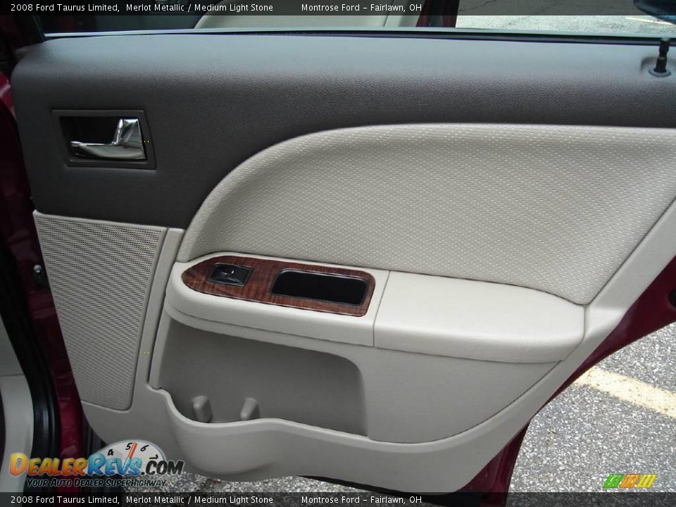 2008 Ford Taurus Limited Merlot Metallic / Medium Light Stone Photo #18
