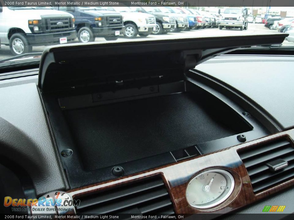 2008 Ford Taurus Limited Merlot Metallic / Medium Light Stone Photo #31