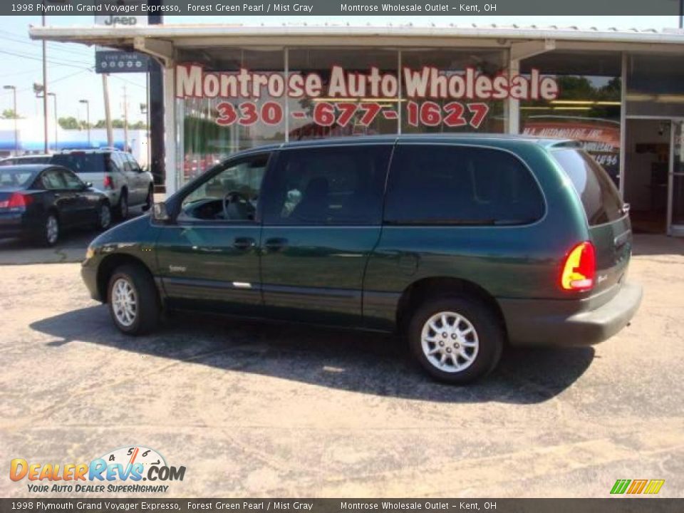 1998 Plymouth Grand Voyager Expresso Forest Green Pearl / Mist Gray Photo #1