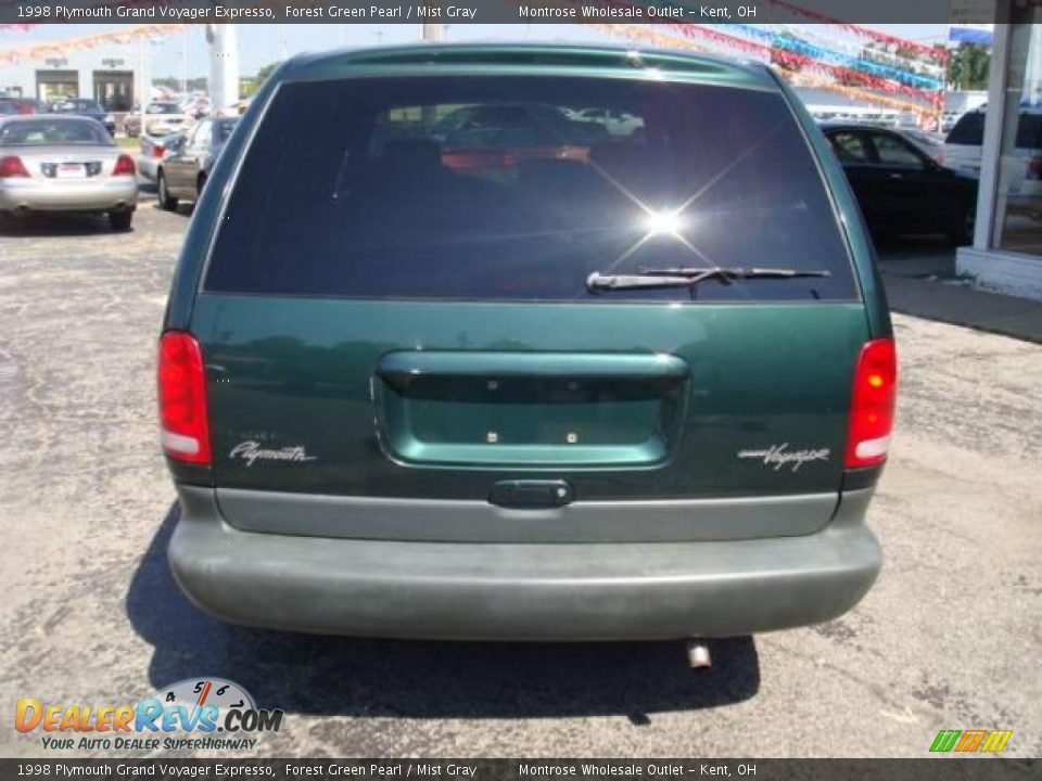 1998 Plymouth Grand Voyager Expresso Forest Green Pearl / Mist Gray Photo #8